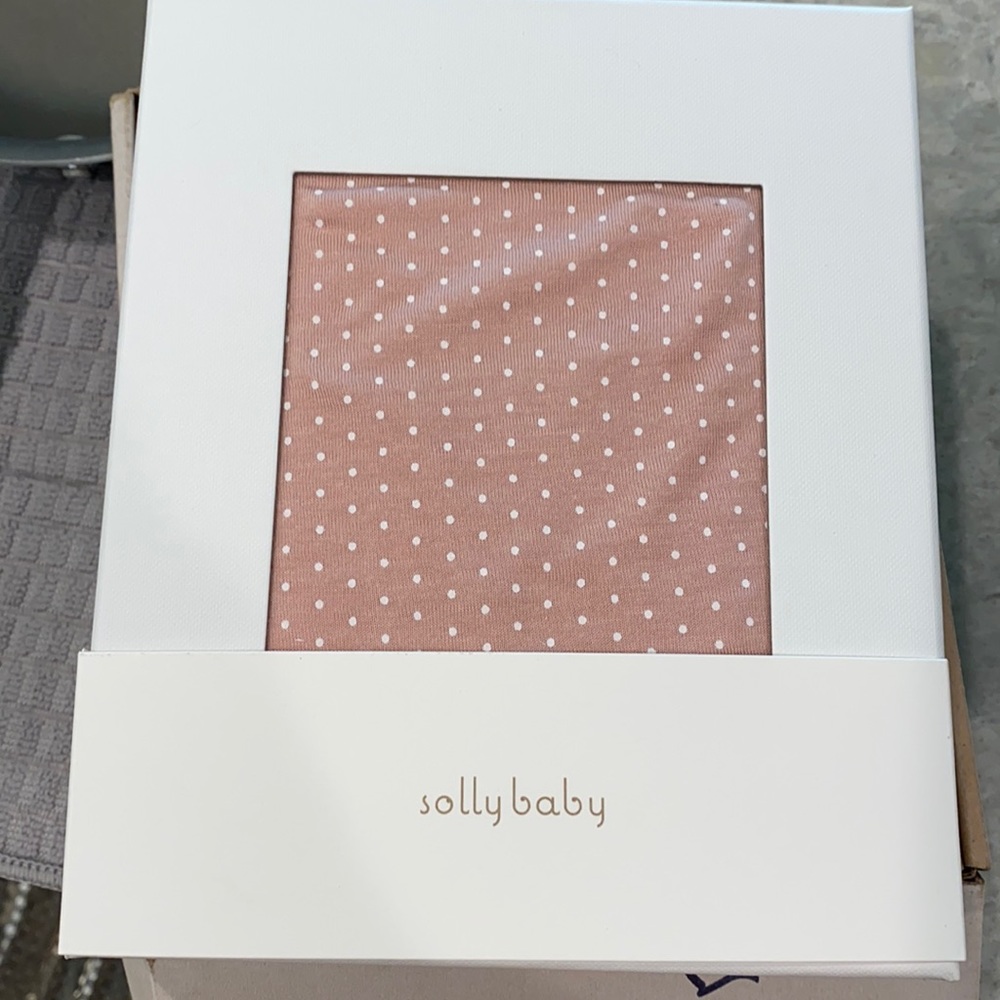 NWTs solly baby wrap